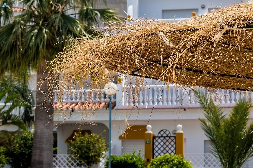 شقة Apartamentos Las Rosas De Capistrano نيرخا