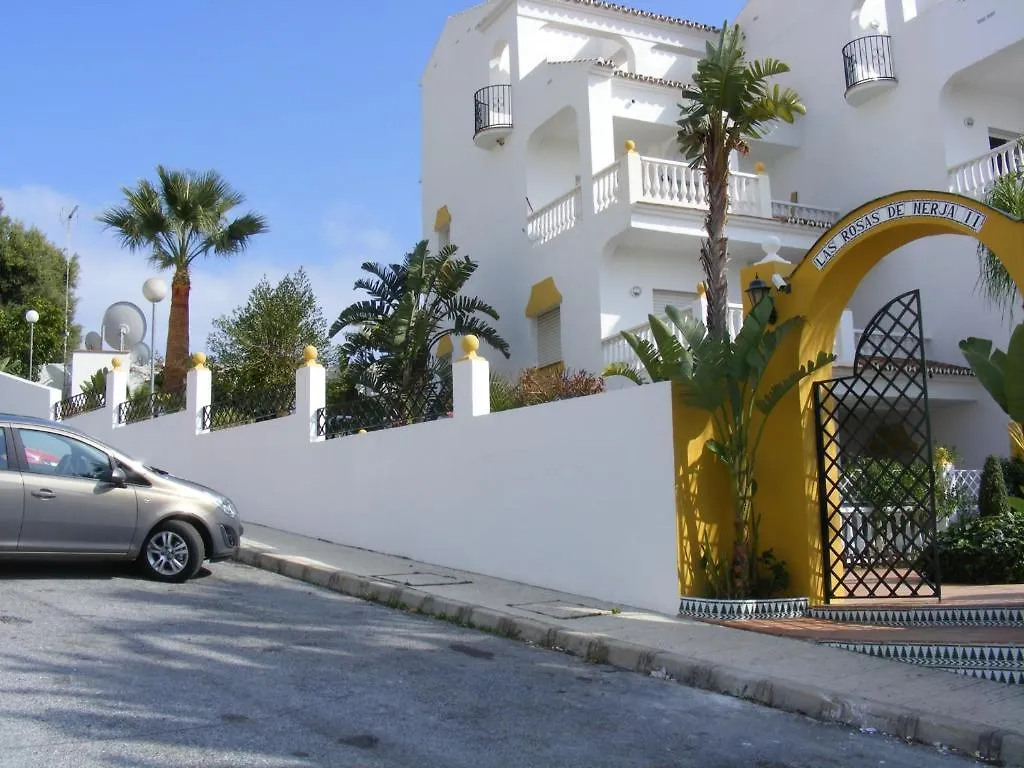 شقة Apartamentos Las Rosas De Capistrano نيرخا