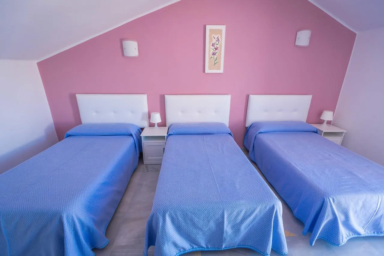 Apartamentos Las Rosas De Capistrano نيرخا
